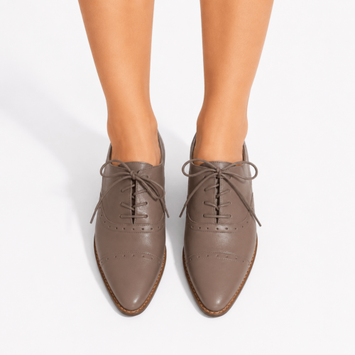 Sapato Oxford Bico Fino Clássico Bege ( Pronta-entrega )