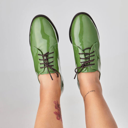 Sapato Derby Verniz Verde Folha e Verde Neon